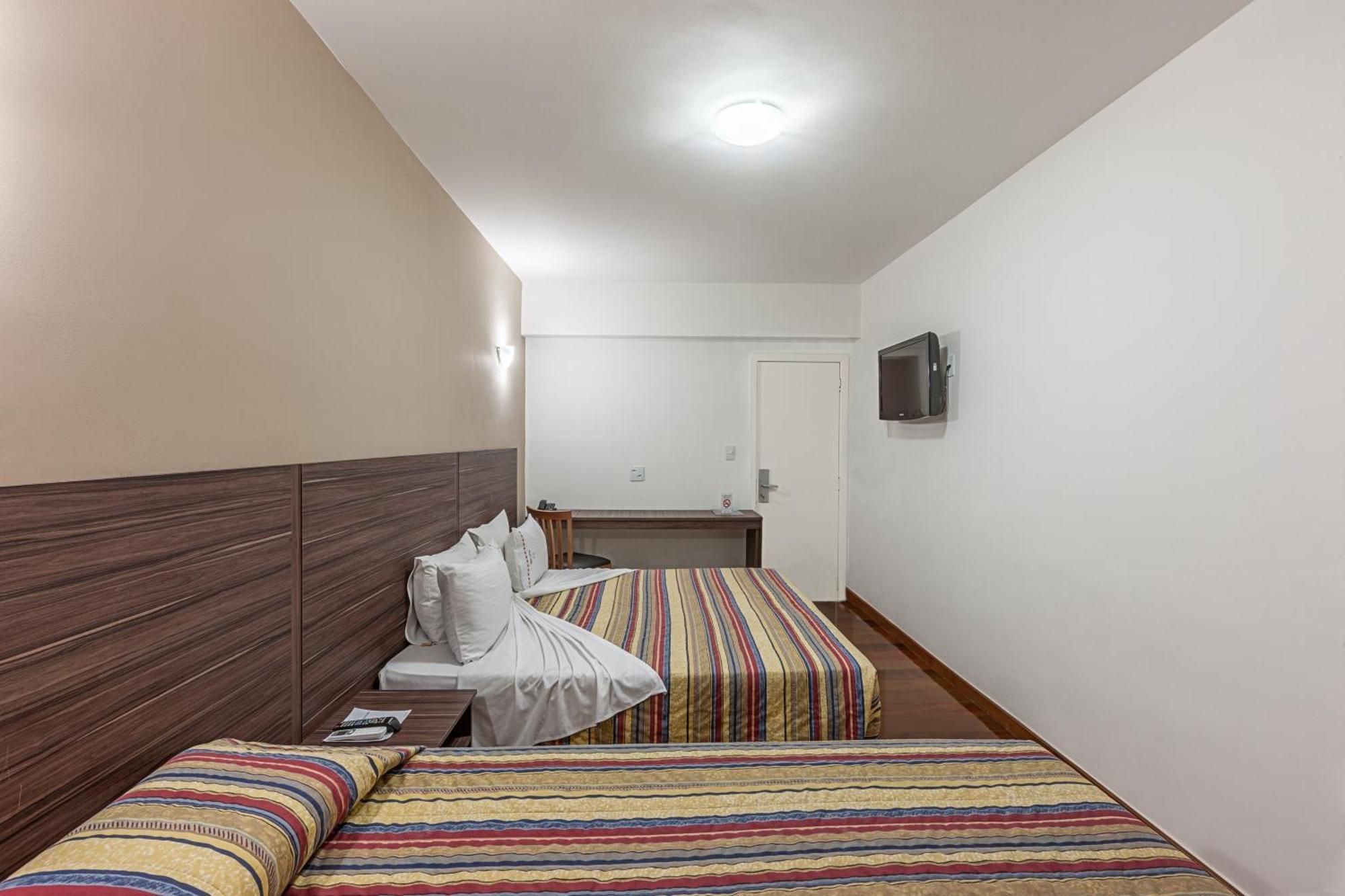 Abba Hotel Betim Exterior foto