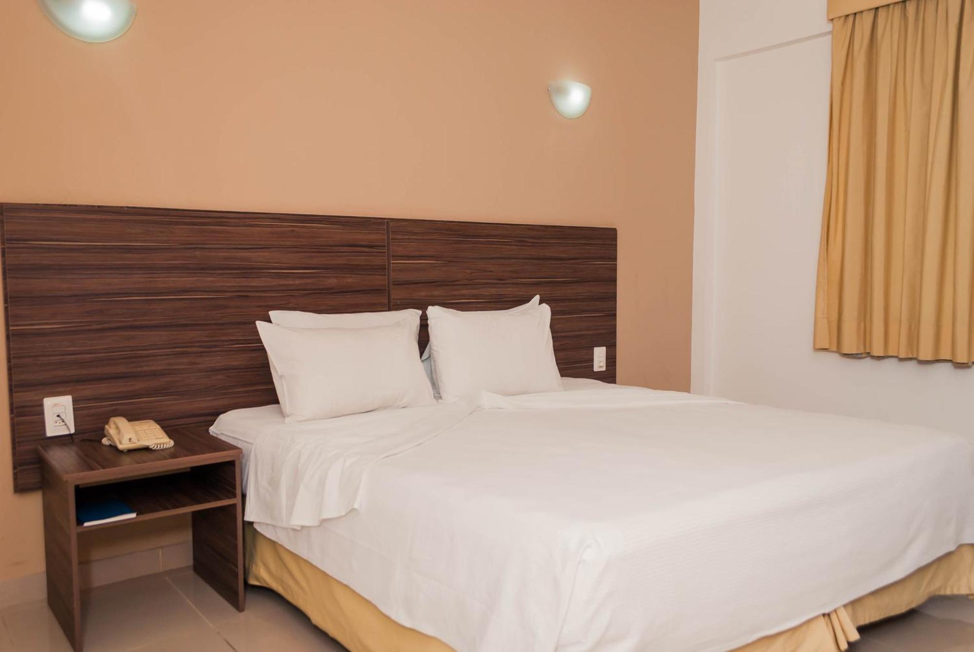 Abba Hotel Betim Exterior foto